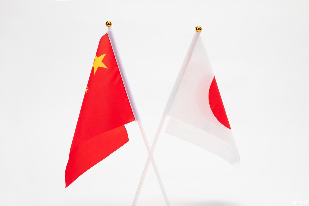 中国红旗vs日本红旗视频