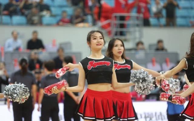中国vs 外国啦啦队比赛